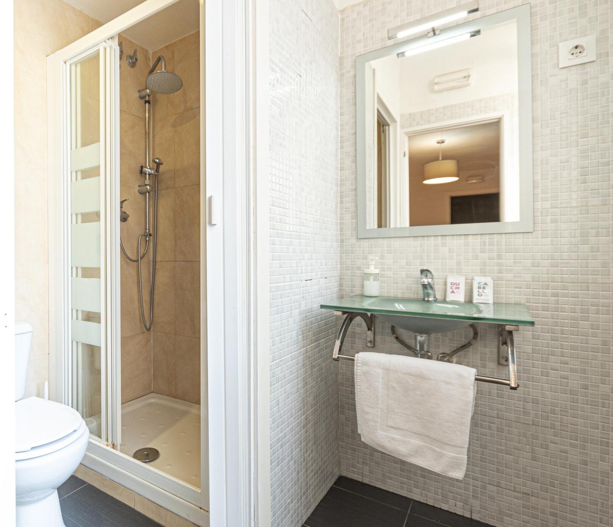 Easy Sants By Bossh! (Adults Only) Hostel Βαρκελώνη Δωμάτιο φωτογραφία
